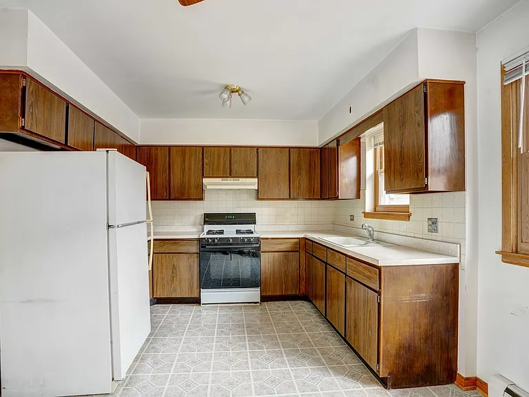 8444 W Gregory St #3B — Photo 2