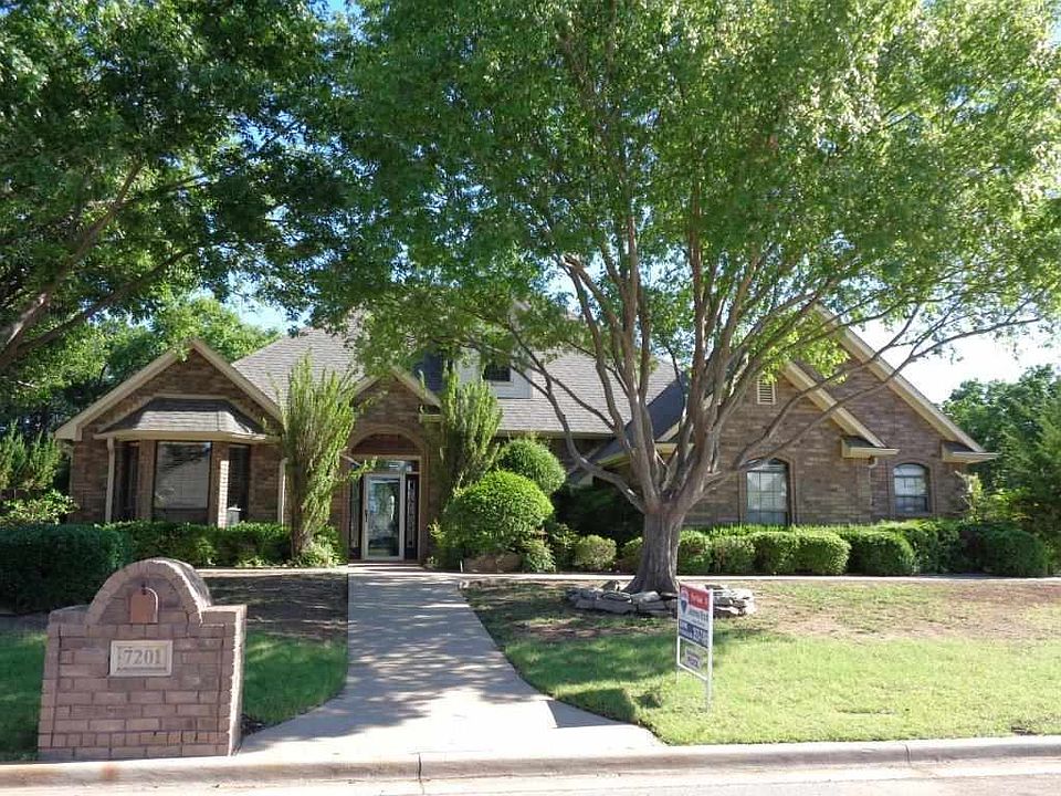 1st image of 7201 NW Faircloud Dr