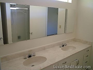 2nd image of 4009 E Desert Crest Dr