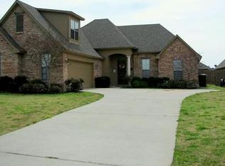 4016 Elizabeth Ln, Benton, LA 71006