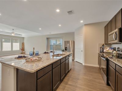 4704 Los Pines Way, Bryan, TX, 77807