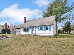 3 Diamond Dr, Enfield, CT 06082