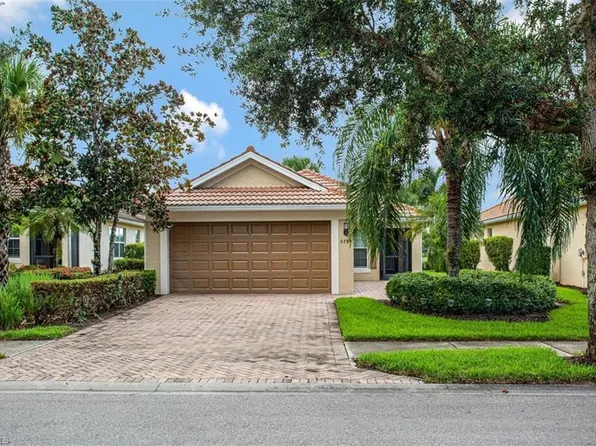 5784 Declaration Ct, Immokalee, FL 34142