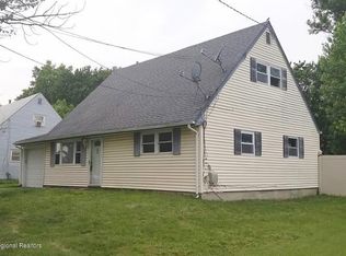 101 Boulevard W, Keyport, NJ 07735