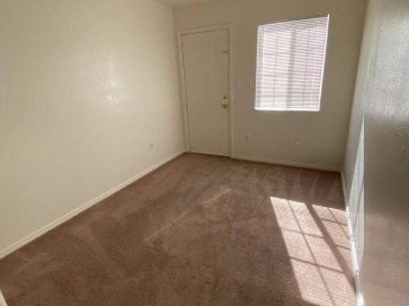 5th image of 2921 6th St APT C