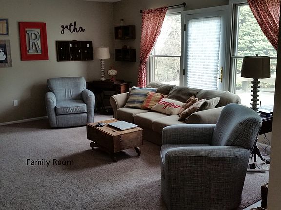3rd image of 6300 N Noffke Dr