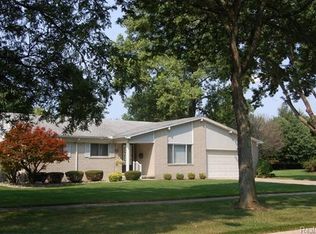 18741 Levan Rd, Livonia, MI 48152