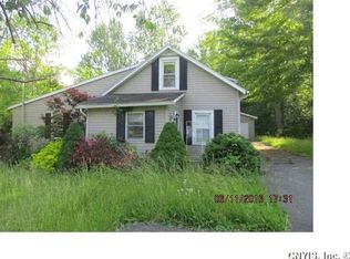 5899 W Lake Rd, Auburn, NY 13021