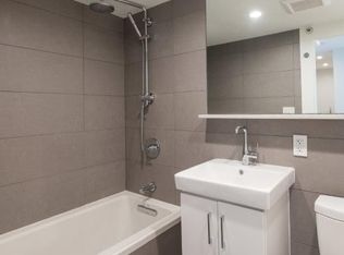 1486 Columbia Rd #1R, Boston, MA 02127