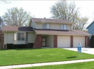 14717 Z Cir, Omaha, NE 68137