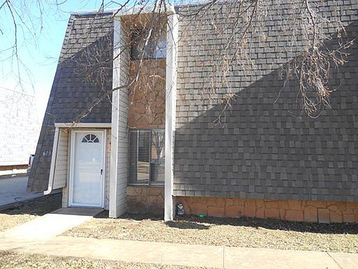 1st image of 629-631 Welston Cir