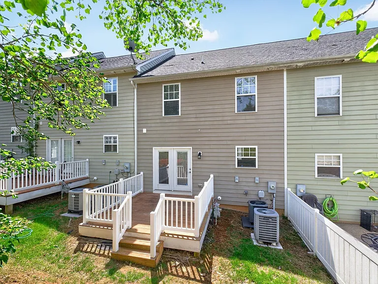 2138 Sundown Pl — Photo 5