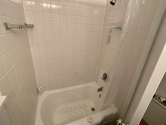 Rented by Highline Residential | media 10