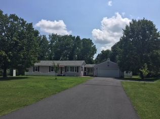 27 Lee Rd, South Deerfield, MA 01373