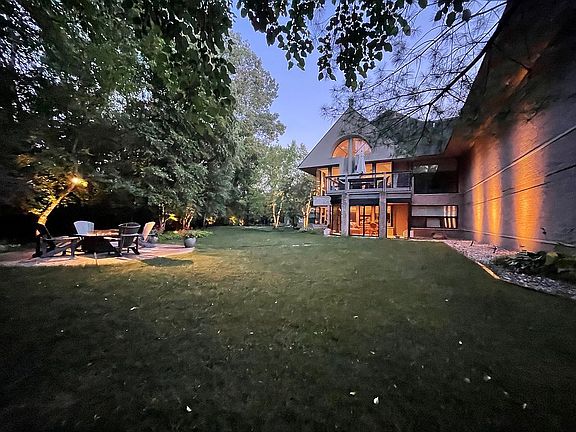 5th image of 5048 Christy Ct #1