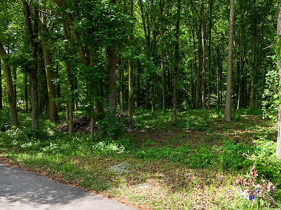 3rd image of 186 Doyl Rd