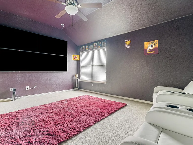 1002 Wallin Farms Cv — Photo 4