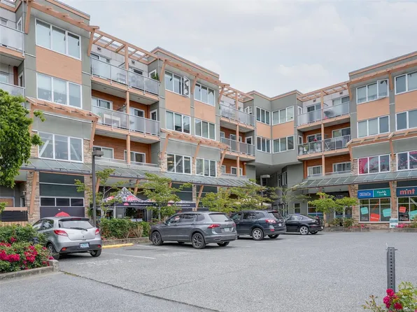 611 Brookside Rd #404, Colwood, BC V9C 0C3