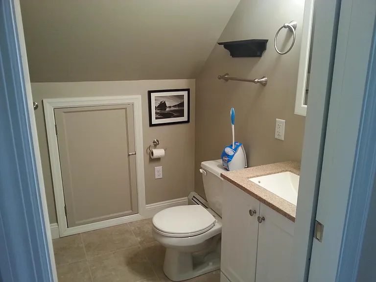 225 E Lincoln Ave — Photo 14