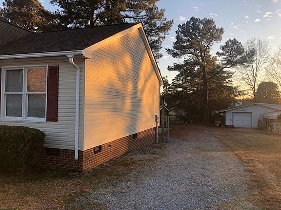 5th image of 1511 Watkins Dr