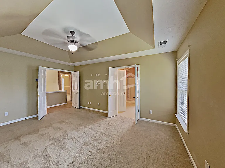 409 Avery Ct — Photo 15