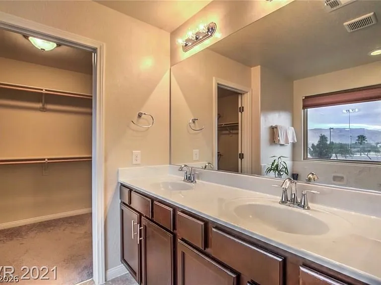 7063 Claythorn Rd — Photo 15