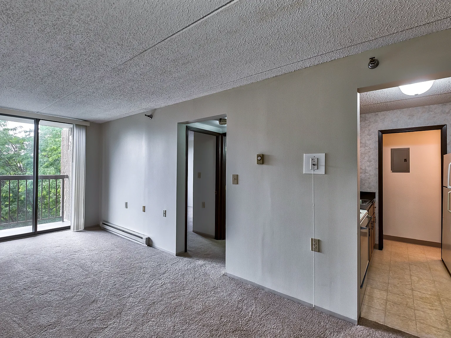 Hancock House Apartments — Photo 2