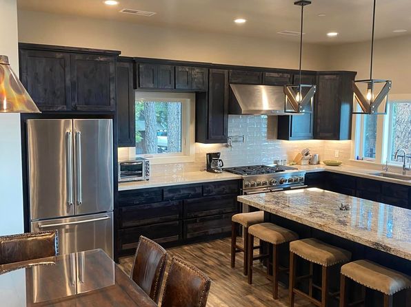 3160 Almanor Dr W, Prattville, CA 95923
