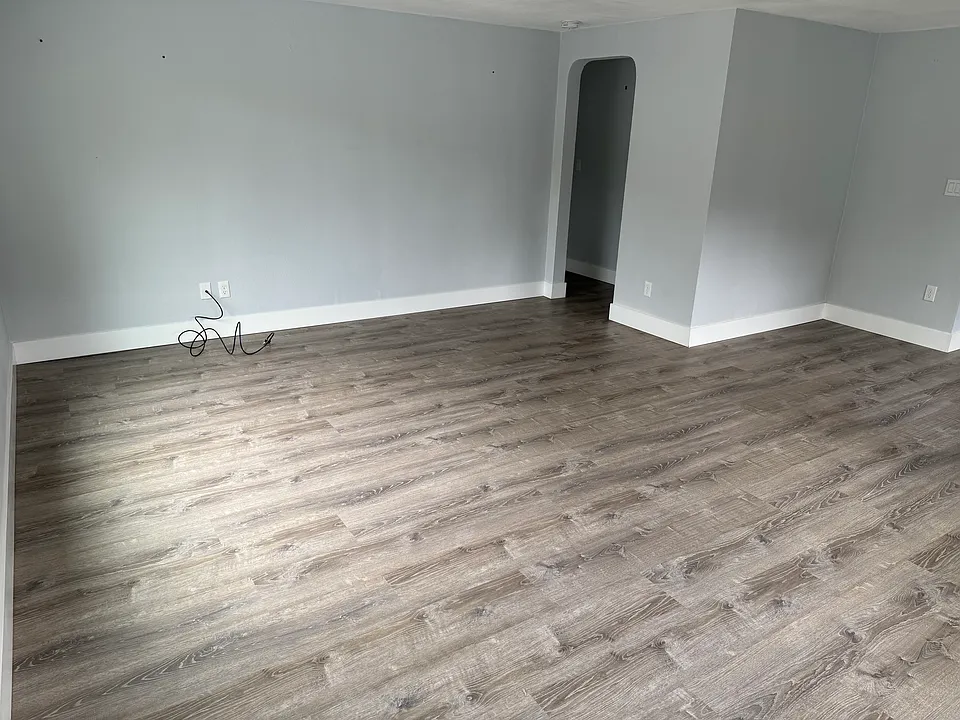 Living Room upon entering