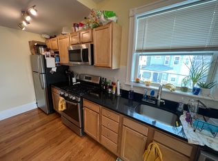 48-50 Lowell St #2, Somerville, MA 02143