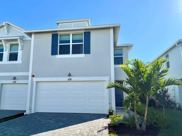 574 Salisbury Circle, Fort Pierce, FL 34982