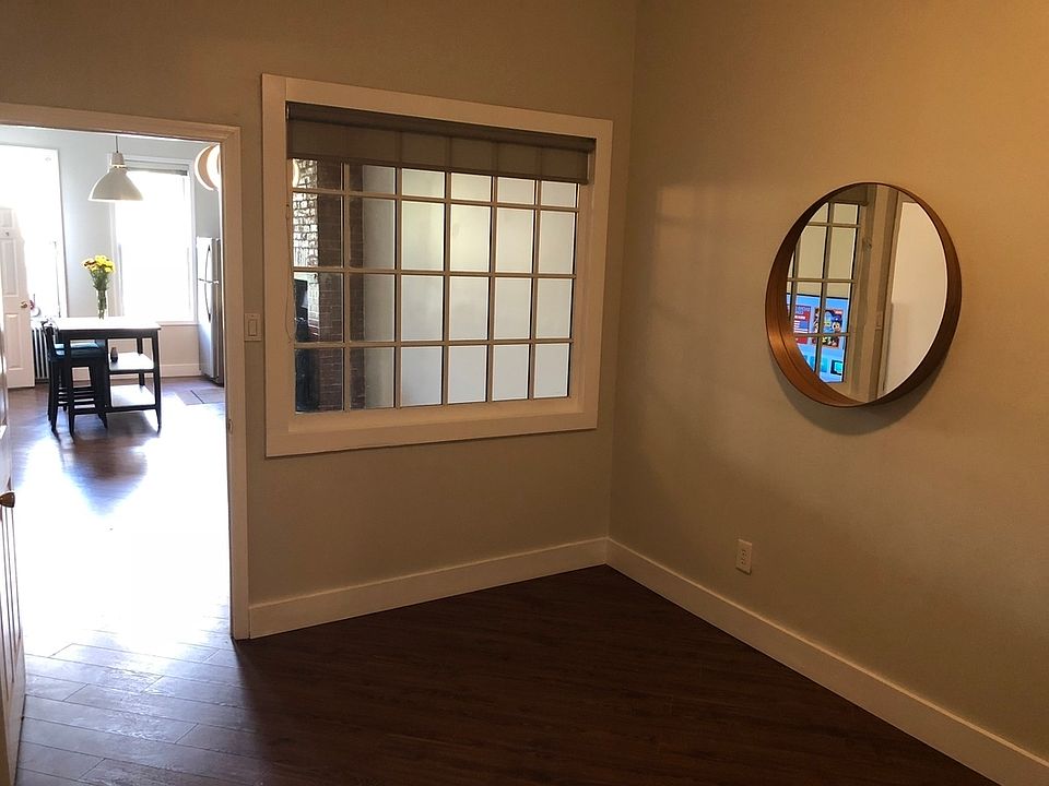 2nd image of 81 Maujer St #2