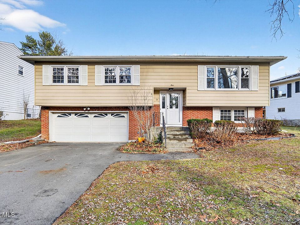 1st image of 54 Normanside Drive