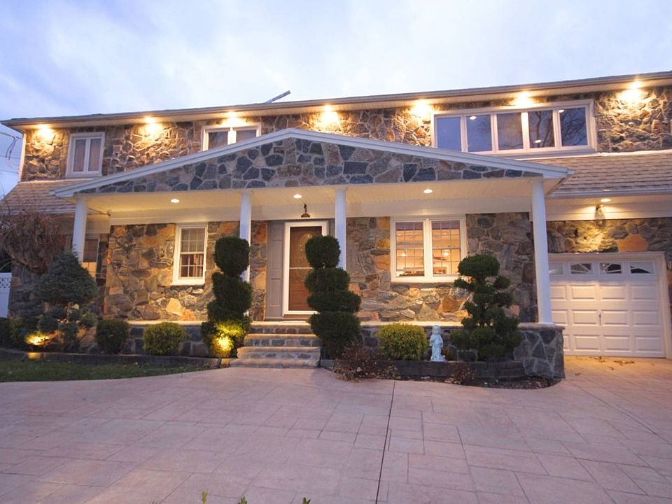 1st image of 859 Edgegrove Ave