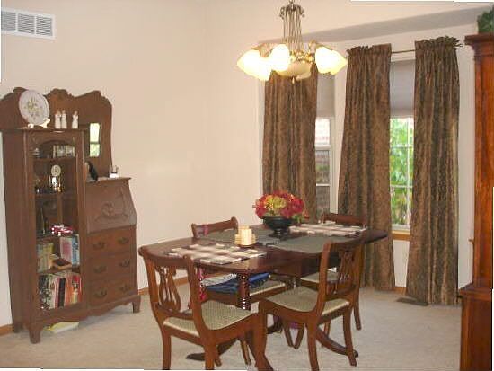3rd image of 1918 N Beretta Ct
