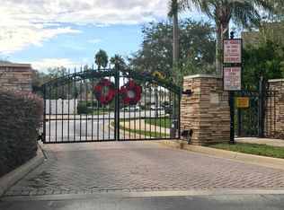 1016 Vista Cay Ct, Brandon, FL 33511