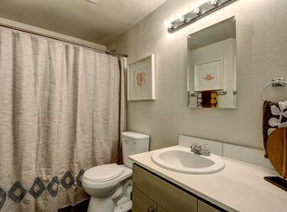 3302 Pacific Ave APT 6, Tacoma, WA 98418