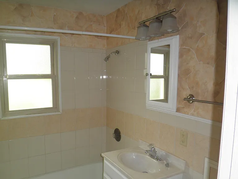7731 Cuming Cir — Photo 7
