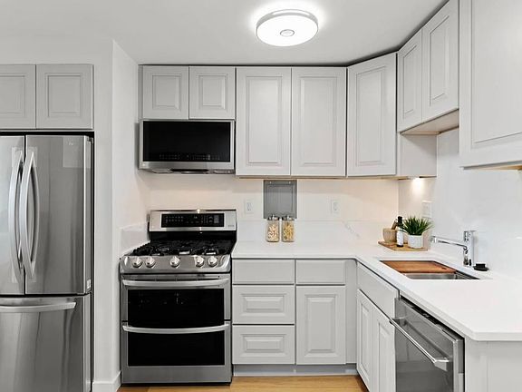 3rd image of 2030 F St NW APT 504