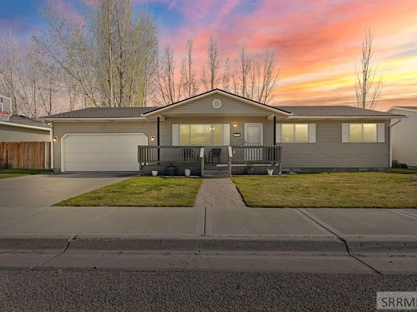 325 Madsen St, Rigby, ID 83442