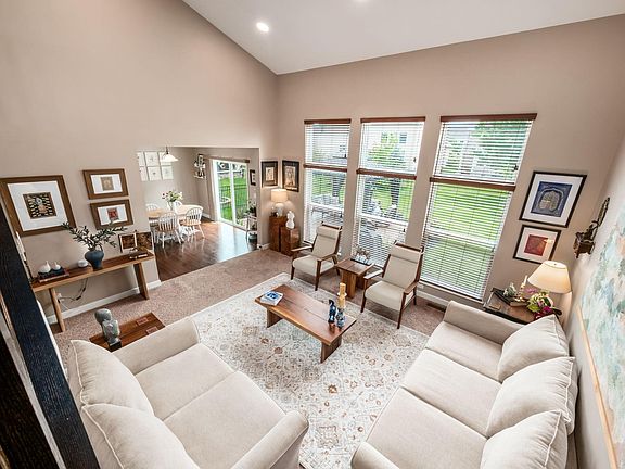2nd image of 4175 Daylily Dr