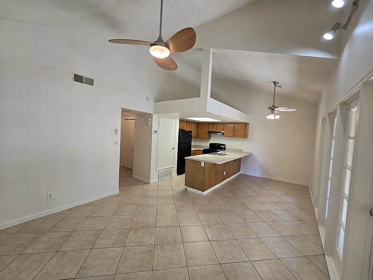 18811 N 19th Ave #3006 — Photo 4