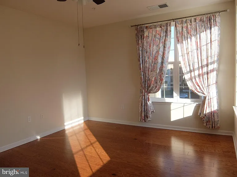 1132 Halifax Pl — Photo 30