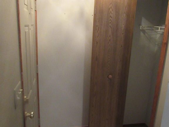 2nd image of 149 Hanover St