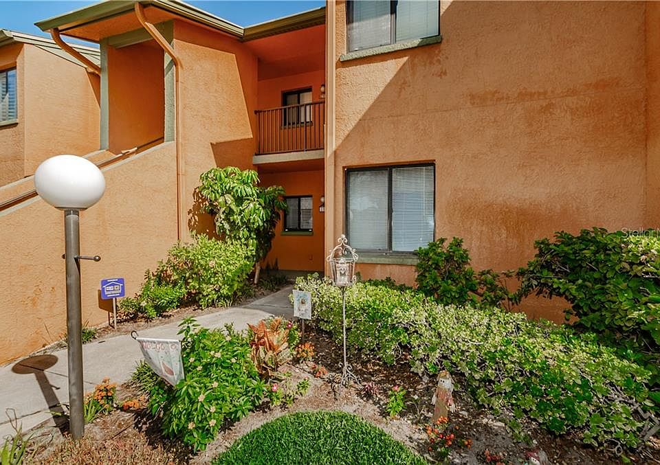 1st image of 2390 Lake Heather Heights Ct