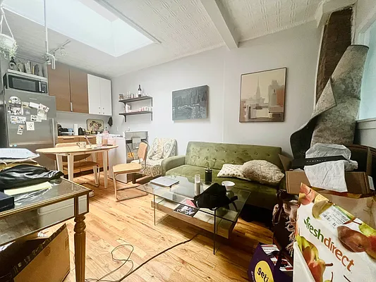 Rented by Native Real Estate LLC | media 18