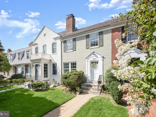 3527 R St NW, Washington, DC 20007