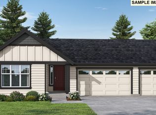 207 NW 16th Ave, Canby, OR 97013