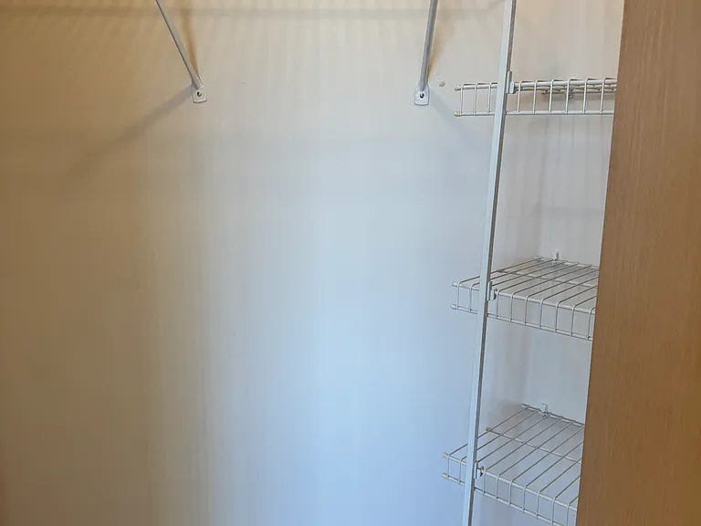 6472 N Northwest Hwy #303 — Photo 7