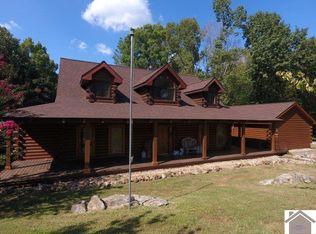 625 Al Henn Rd, Cadiz, KY 42211